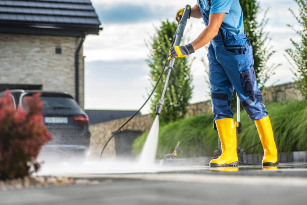 Best Driveway Pressure Washing  in Park City, KS